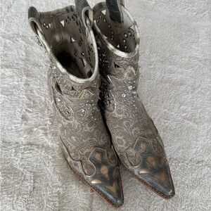 Donald J. Pliner Silver and Tan Ankle Boots